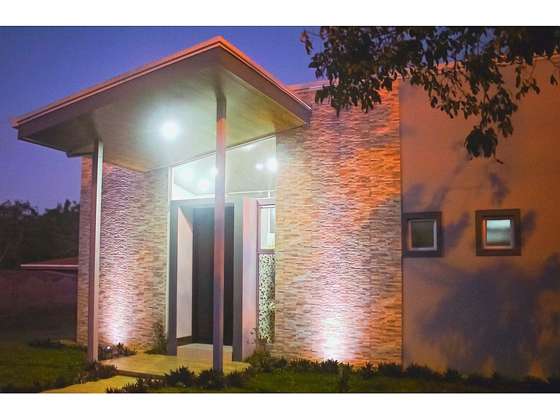 Instalación Iluminación Costa Rica Arquitecto Diseño & Construcción